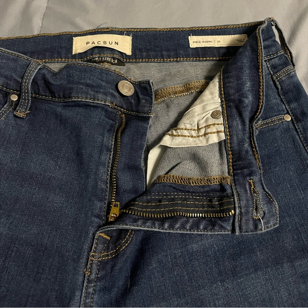 PacSun peek aboo leg jeggings